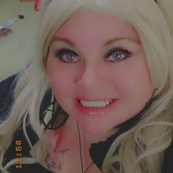 ashleynina1985